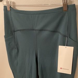 NWT lululemon Swift Speed HR Tight 28”